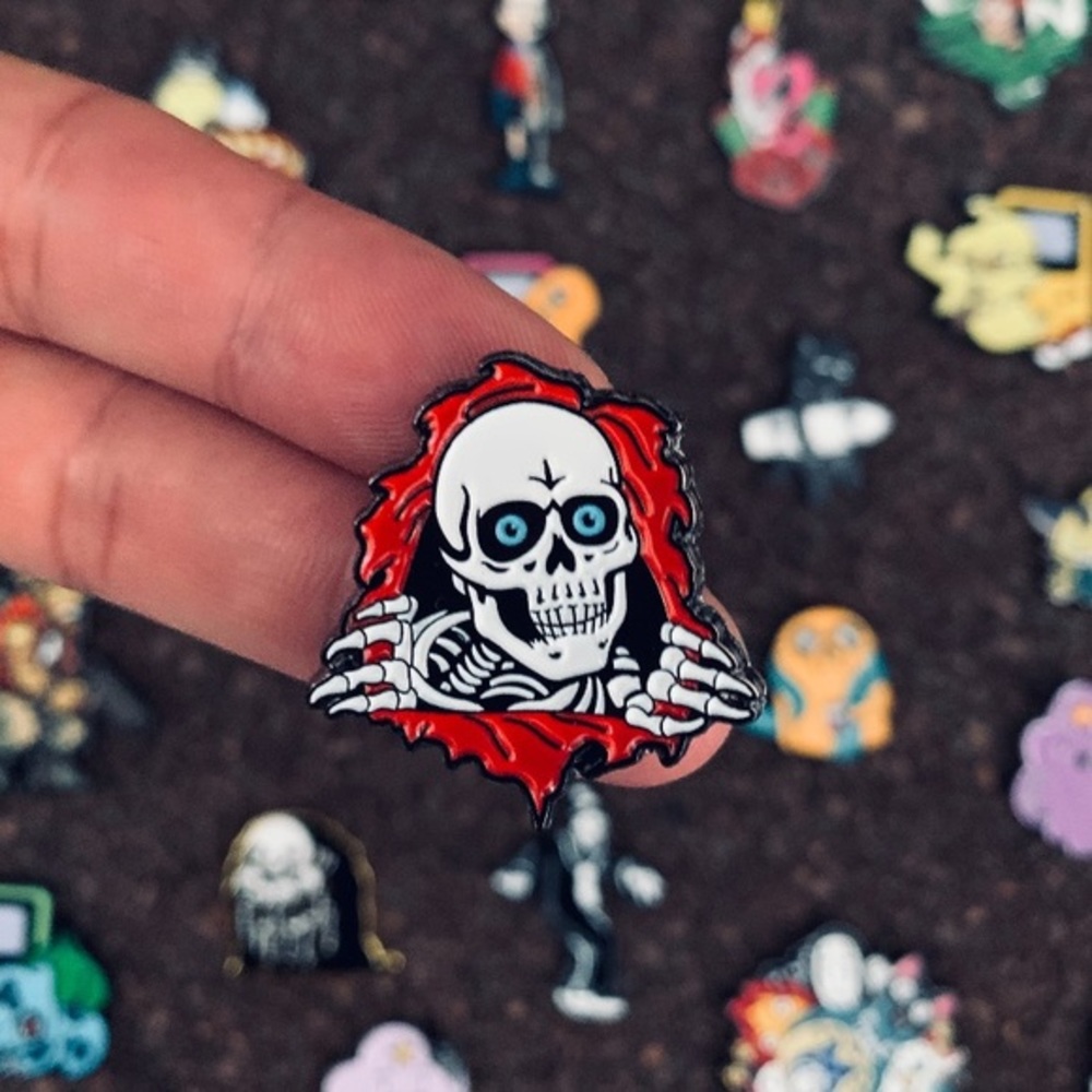 SKELETON PIN